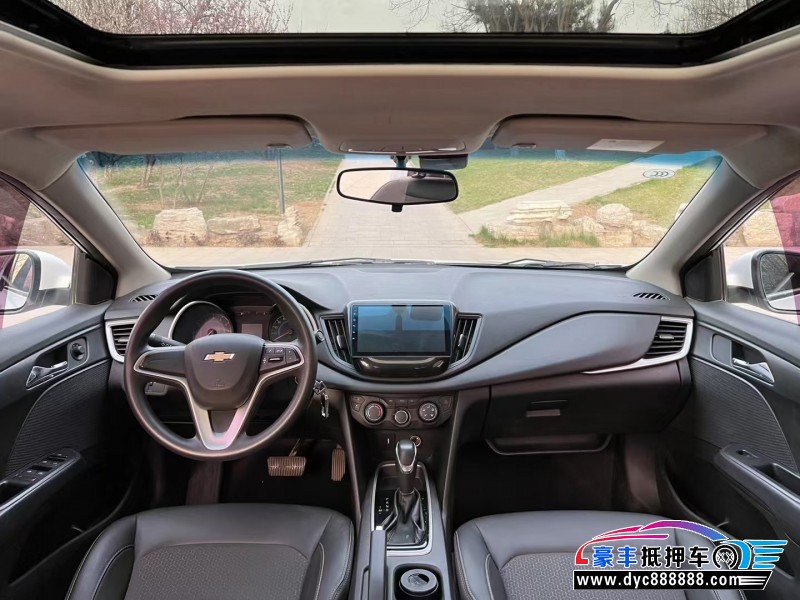 19年雪佛兰科沃兹轿车抵押车出售