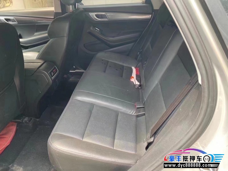 18年众泰SR7SUV抵押车出售