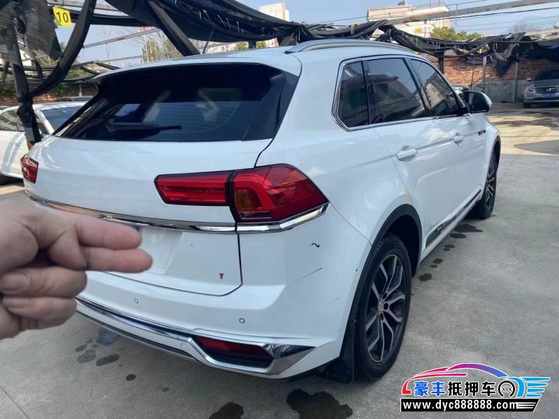 18年众泰大迈X7SUV抵押车出售