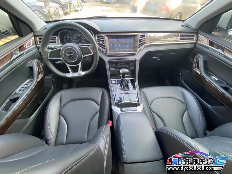 18年众泰大迈X7SUV抵押车出售