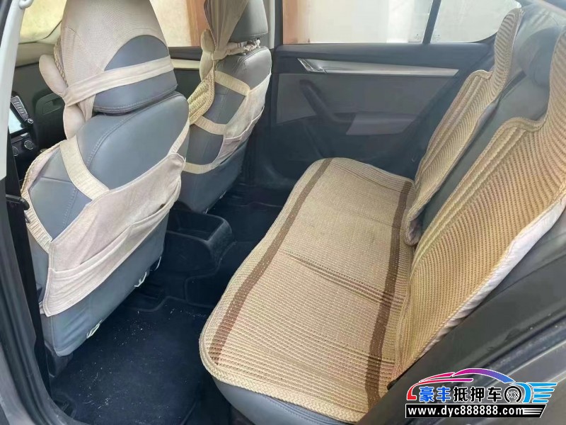 14年斯柯达明锐轿车抵押车出售