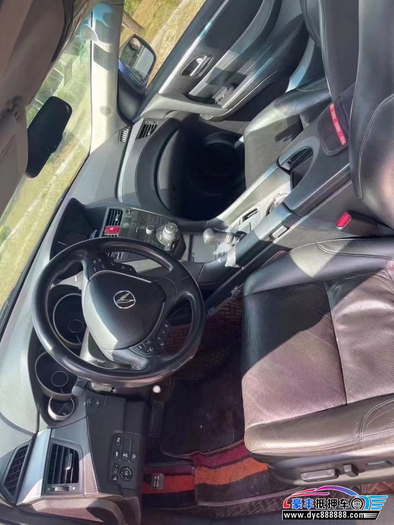 14年讴歌ZDX轿车抵押车出售