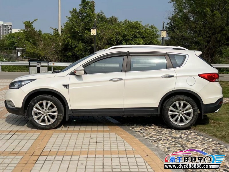 15年东风风神AX7轿车抵押车出售