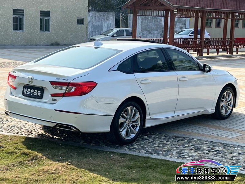 20年本田雅阁轿车抵押车出售