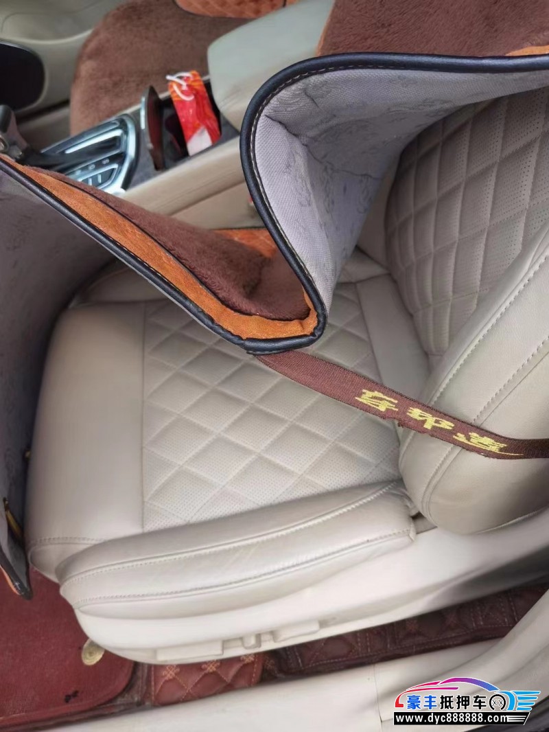 17年传祺ga8轿车抵押车出售