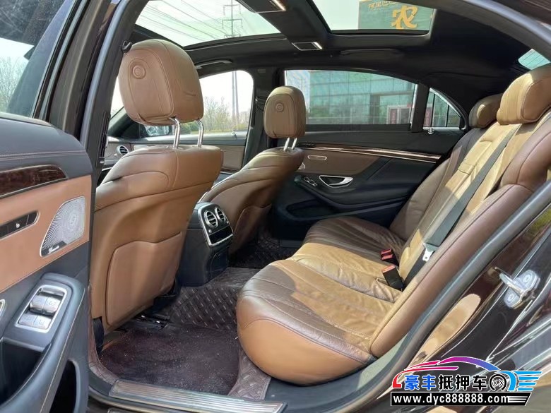 19年奔驰S轿车抵押车出售