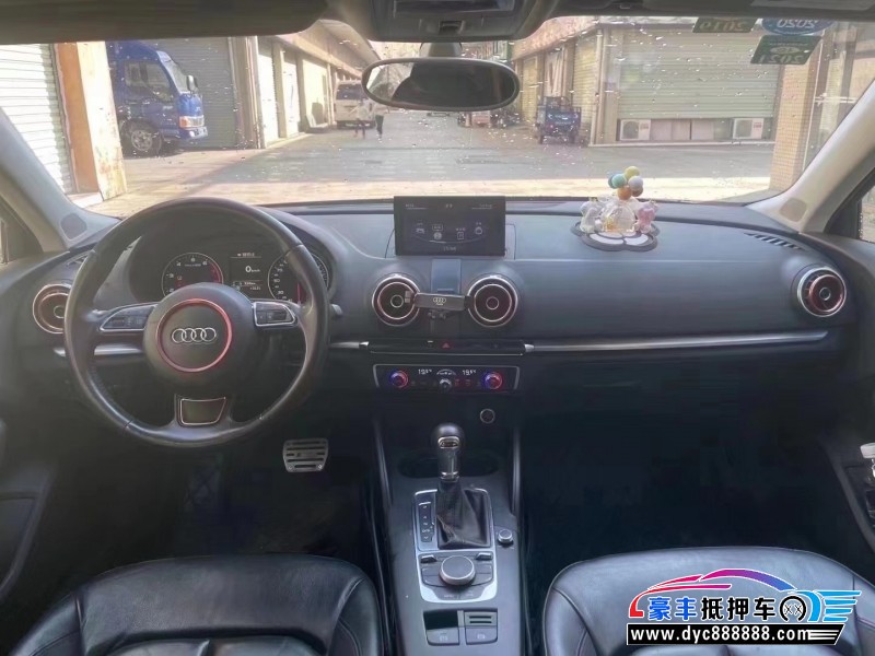 15年奥迪A3SUV抵押车出售
