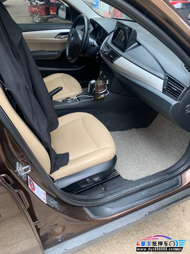 14年宝马X1SUV抵押车出售