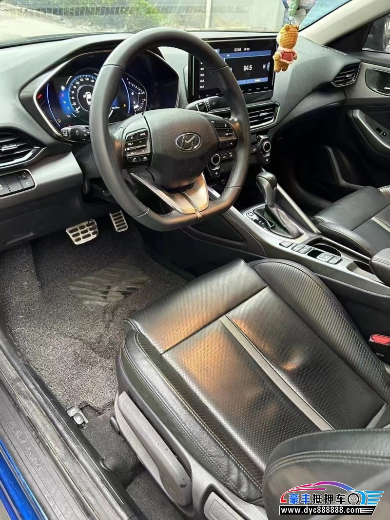 20年现代菲斯塔轿车抵押车出售