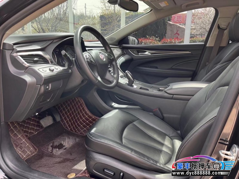 20年别克君越轿车抵押车出售