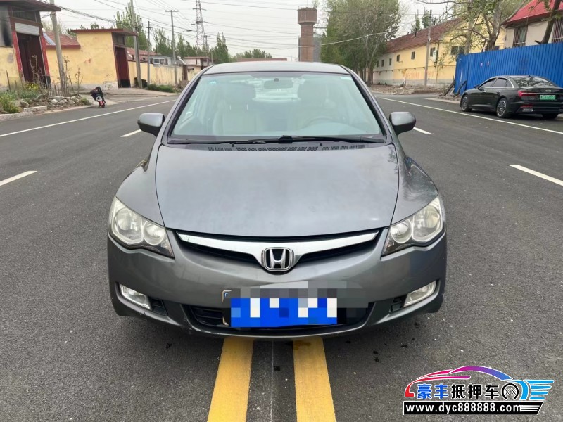 12年本田思铭轿车抵押车出售
