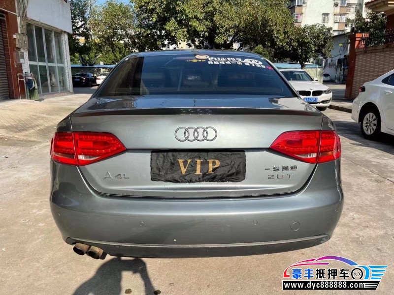 10年奥迪A4轿车抵押车出售