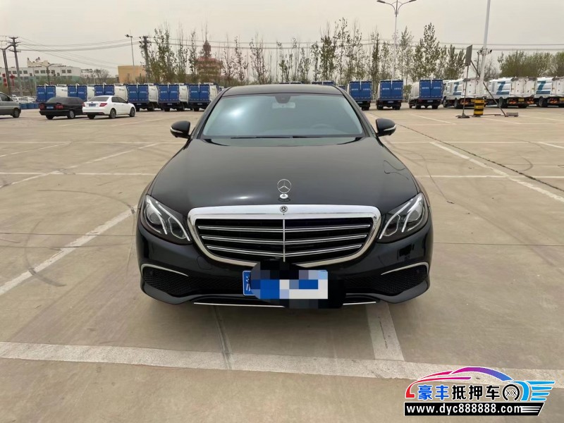 20年奔驰E轿车抵押车出售