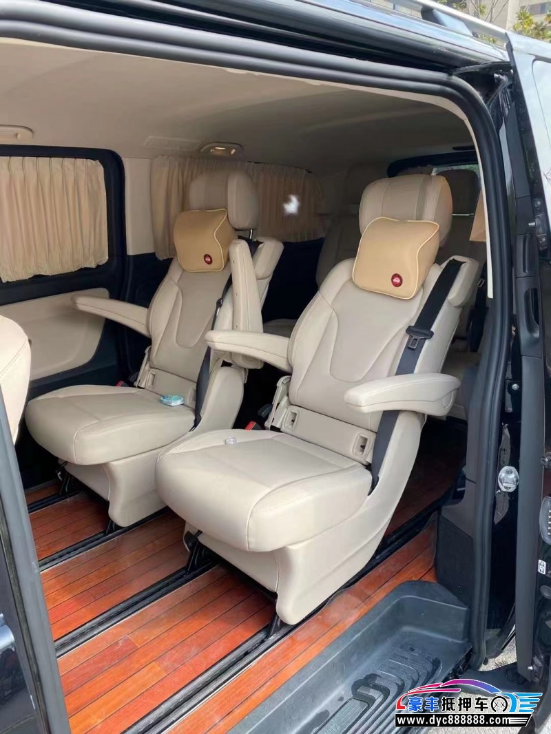 20年奔驰威霆MPV抵押车出售