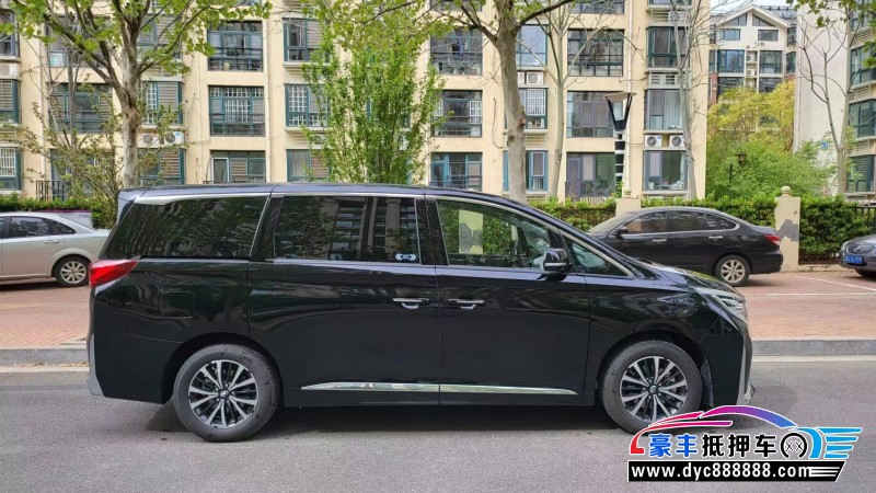 23年传祺M8轿车抵押车出售