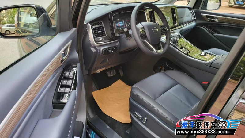 23年传祺M8轿车抵押车出售