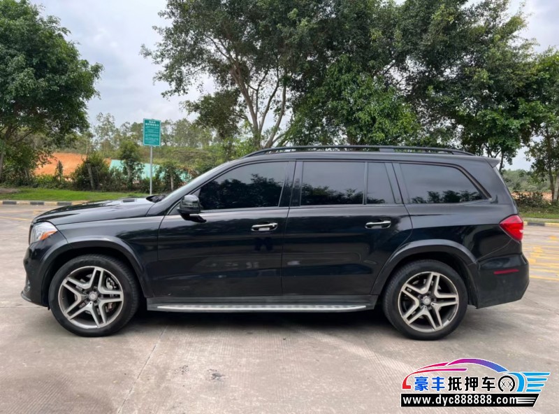 16年奔驰GLS轿车抵押车出售