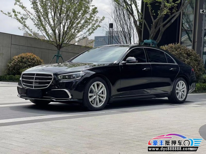 22年奔驰S轿车抵押车出售