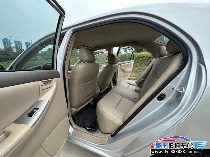 12年丰田花冠轿车抵押车出售