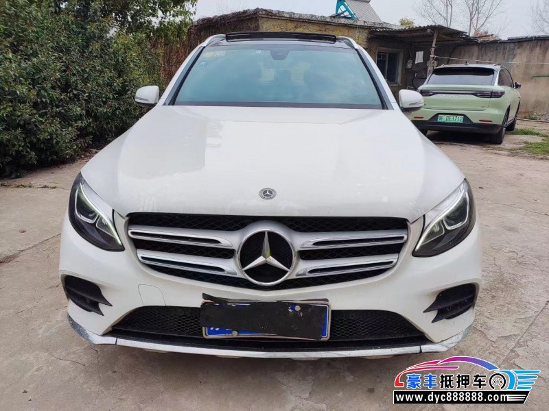 17年奔驰GLC(进口)轿车抵押车出售