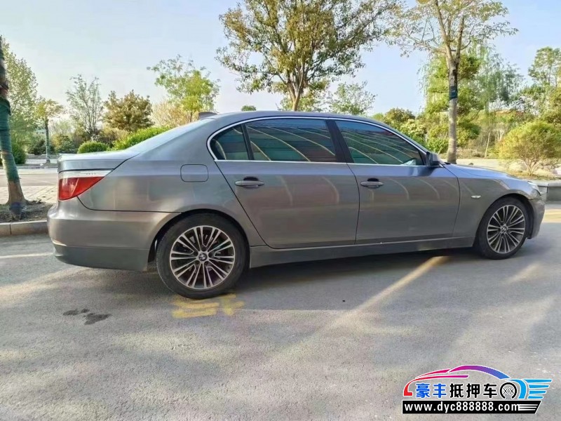 10年宝马5系轿车抵押车出售