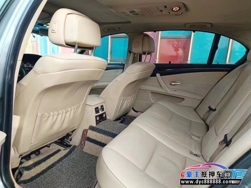 10年宝马5系轿车抵押车出售