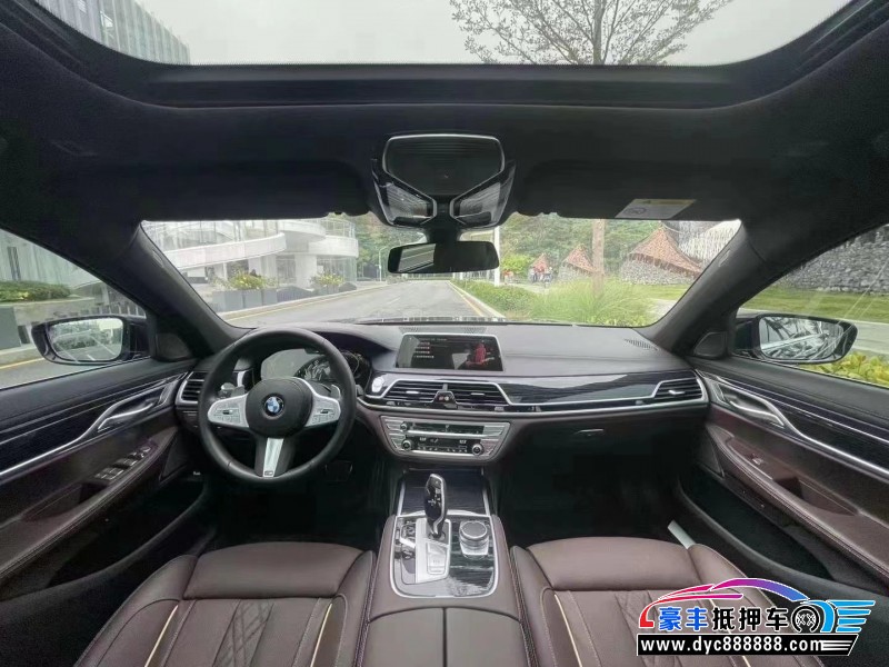 21年宝马7系轿车抵押车出售