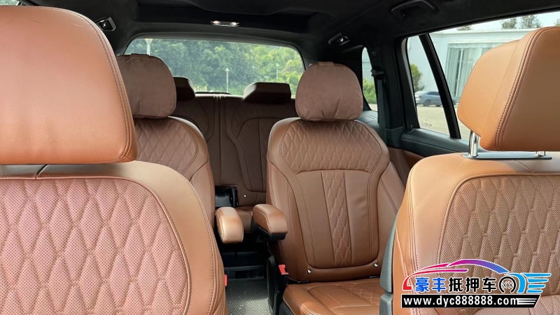 20年宝马X7轿车抵押车出售