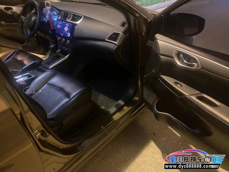 19年日产轩逸轿车抵押车出售