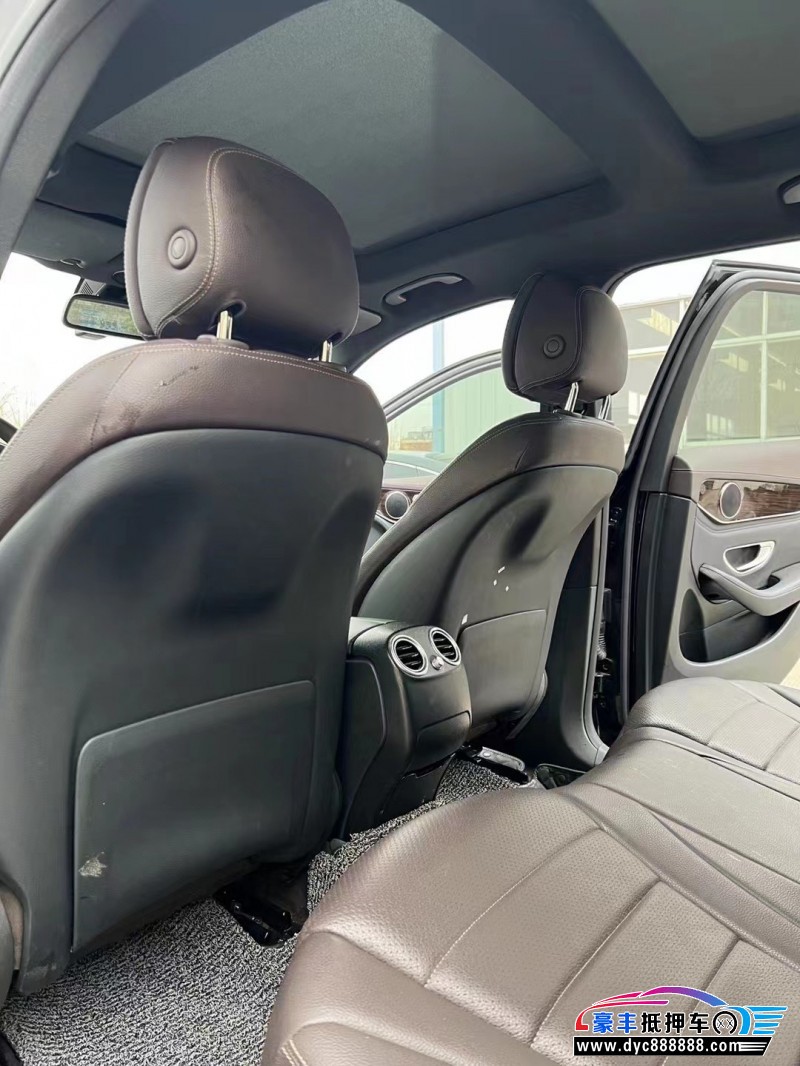 18年奔驰GLCSUV抵押车出售