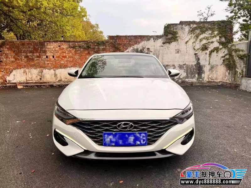 19年现代菲斯塔轿车抵押车出售