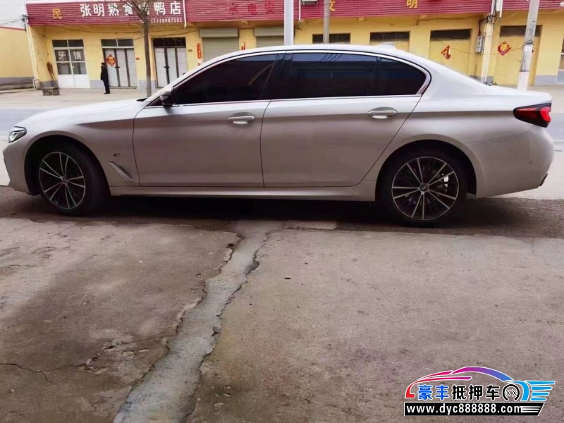 22年宝马5系轿车抵押车出售