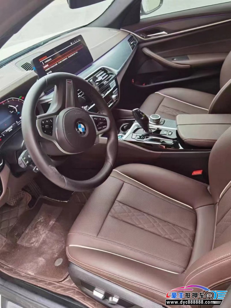 22年宝马5系轿车抵押车出售