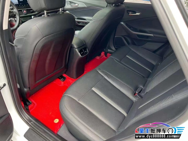 20年现代菲斯塔轿车抵押车出售