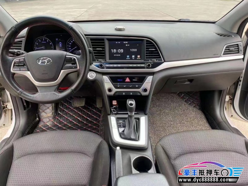 18年现代领动轿车抵押车出售