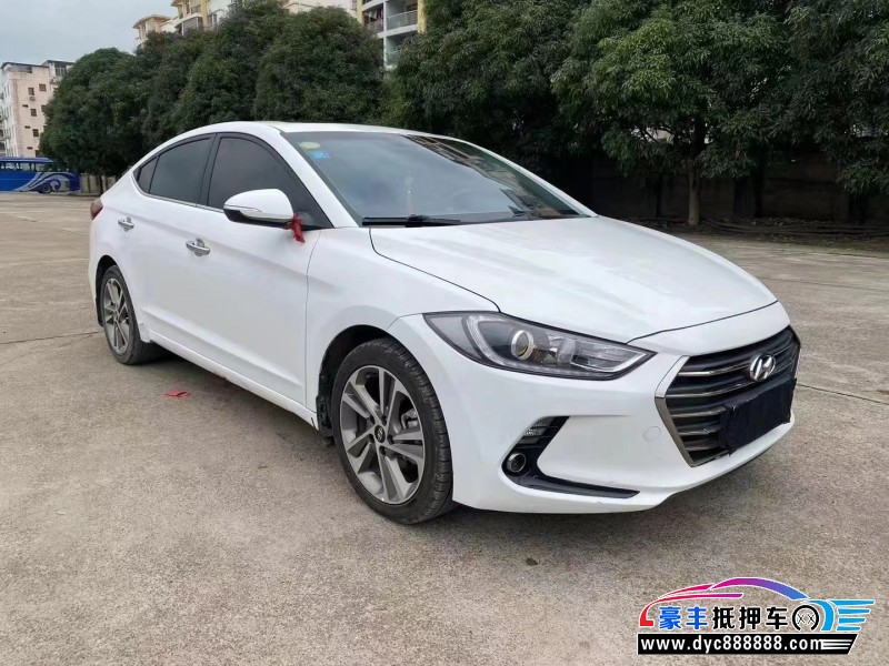 18年现代领动轿车抵押车出售