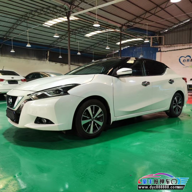 19年日产蓝鸟轿车抵押车出售