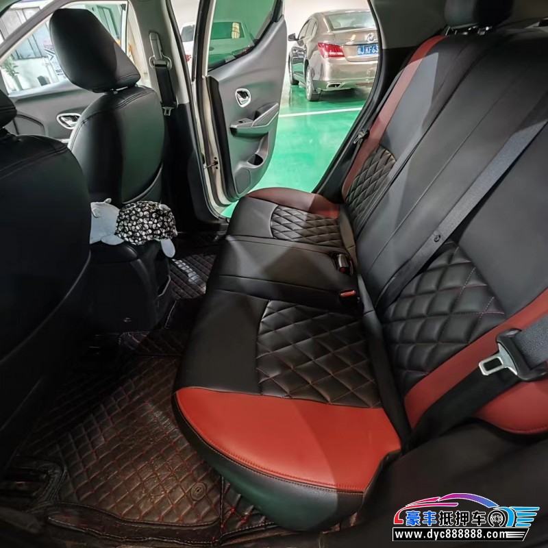 19年日产蓝鸟轿车抵押车出售