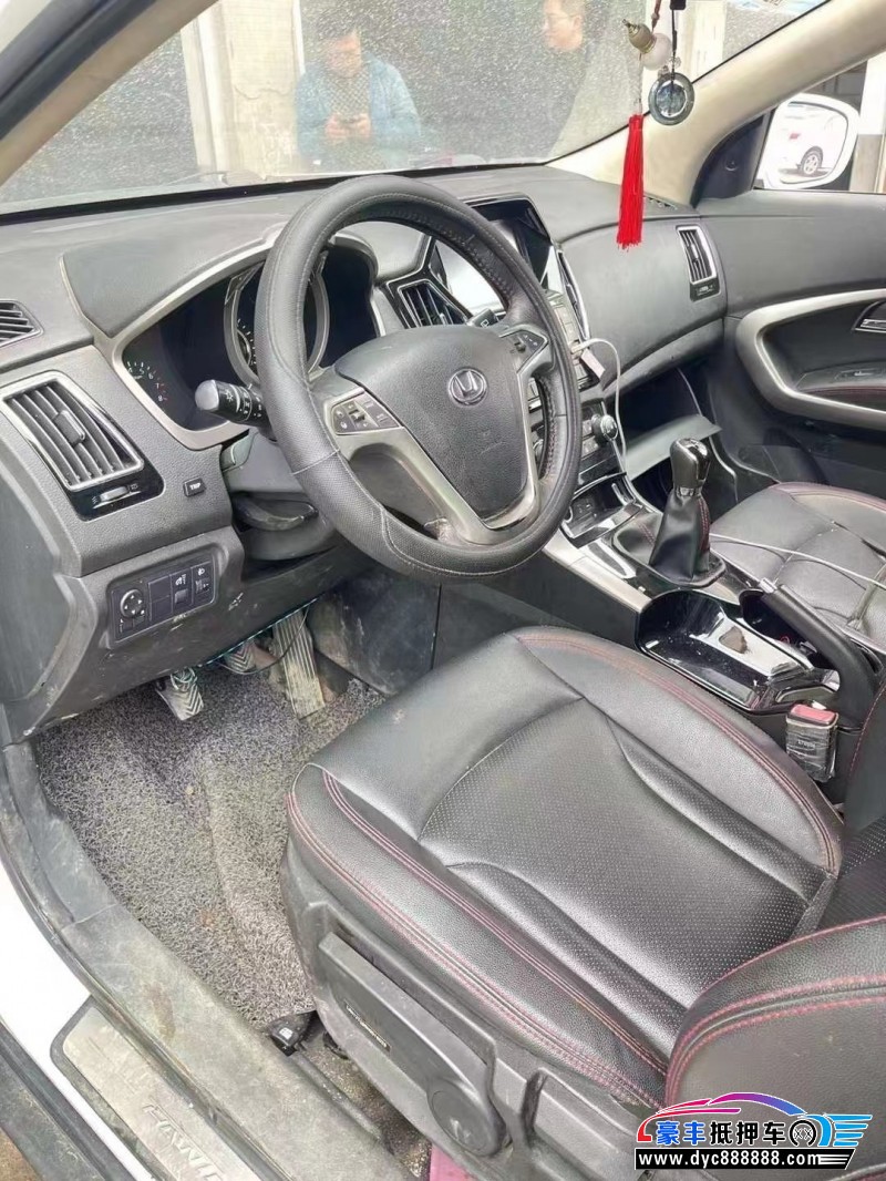 18年华泰圣达菲SUV抵押车出售