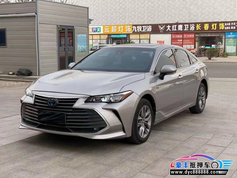 20年丰田亚洲龙轿车抵押车出售