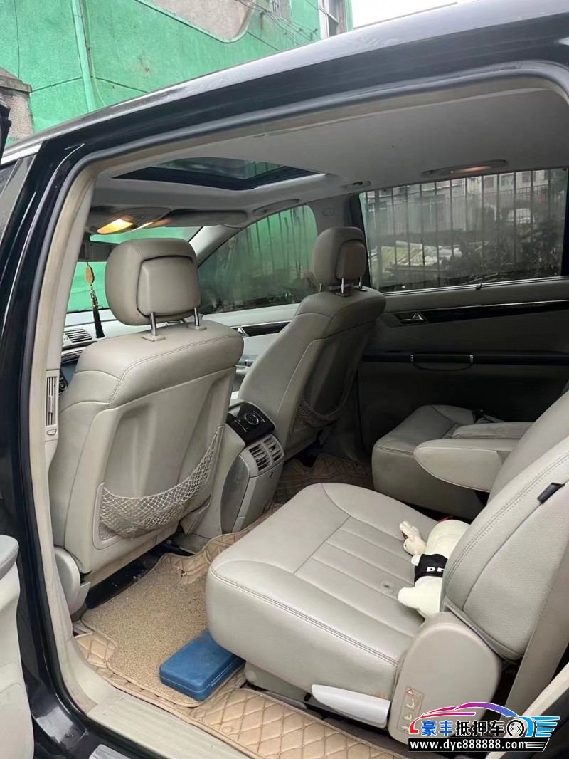 10年奔驰R级MPV抵押车出售