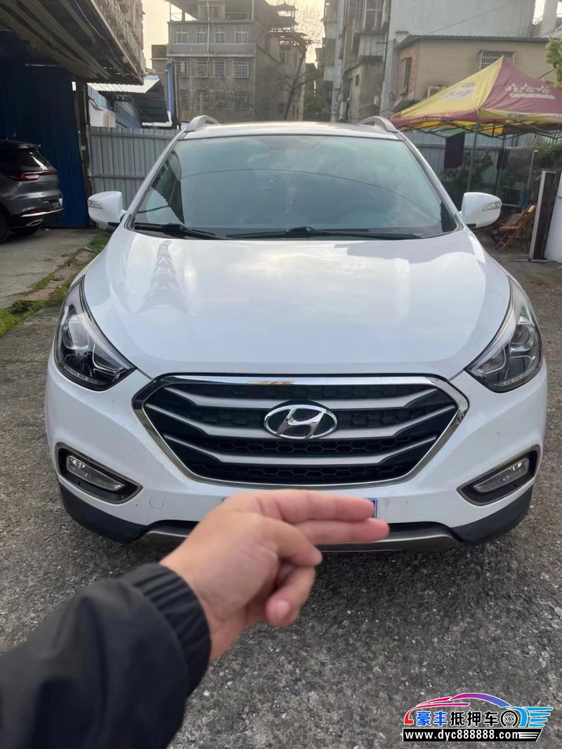 18年现代ix35SUV抵押车出售