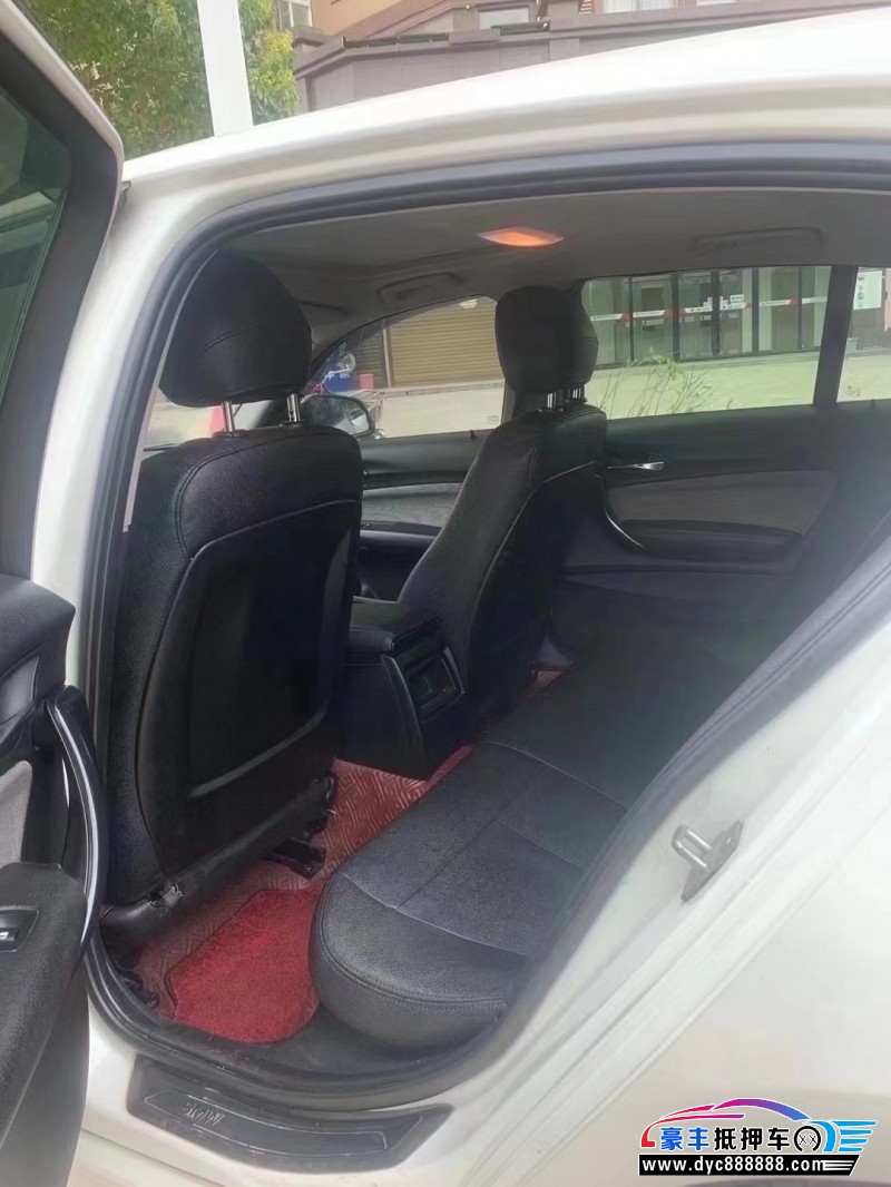 15年宝马1系SUV抵押车出售