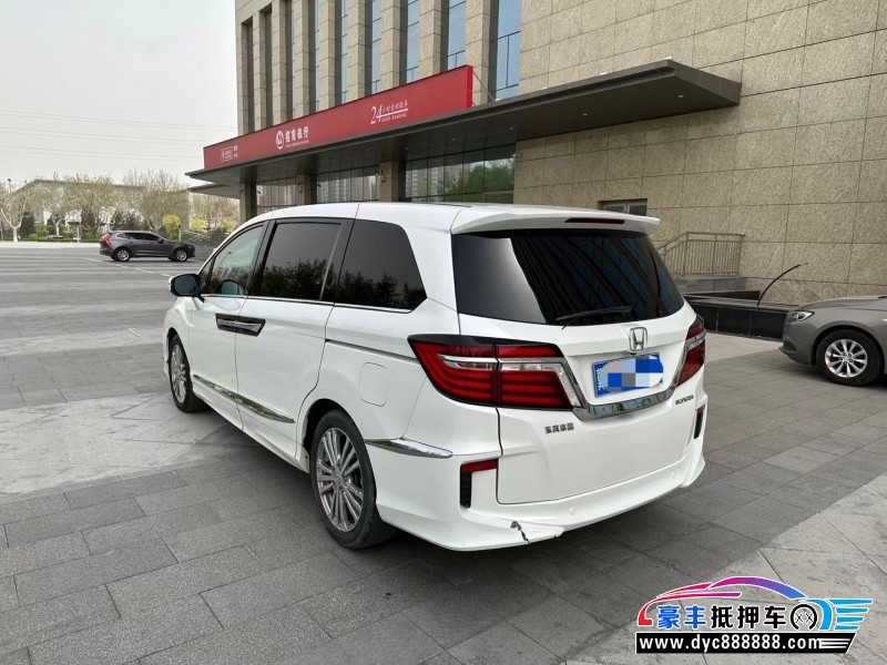 17年本田艾力绅轿车抵押车出售