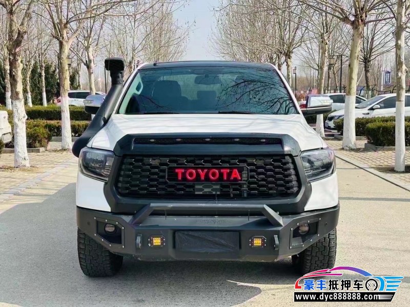 17年丰田坦途轿车抵押车出售