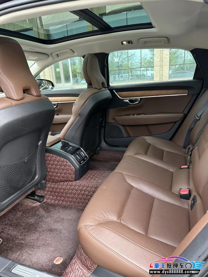 20年沃尔沃S90轿车抵押车出售