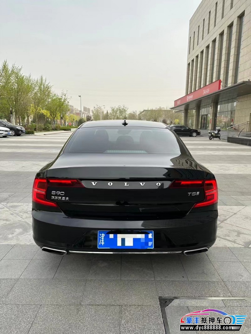20年沃尔沃S90轿车抵押车出售