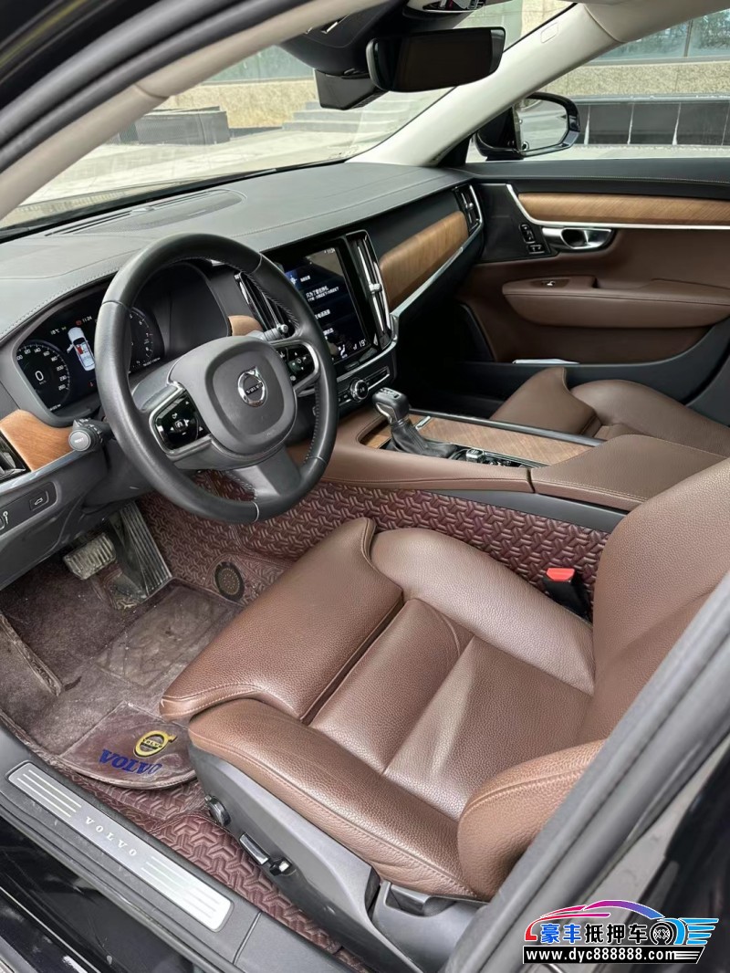 20年沃尔沃S90轿车抵押车出售