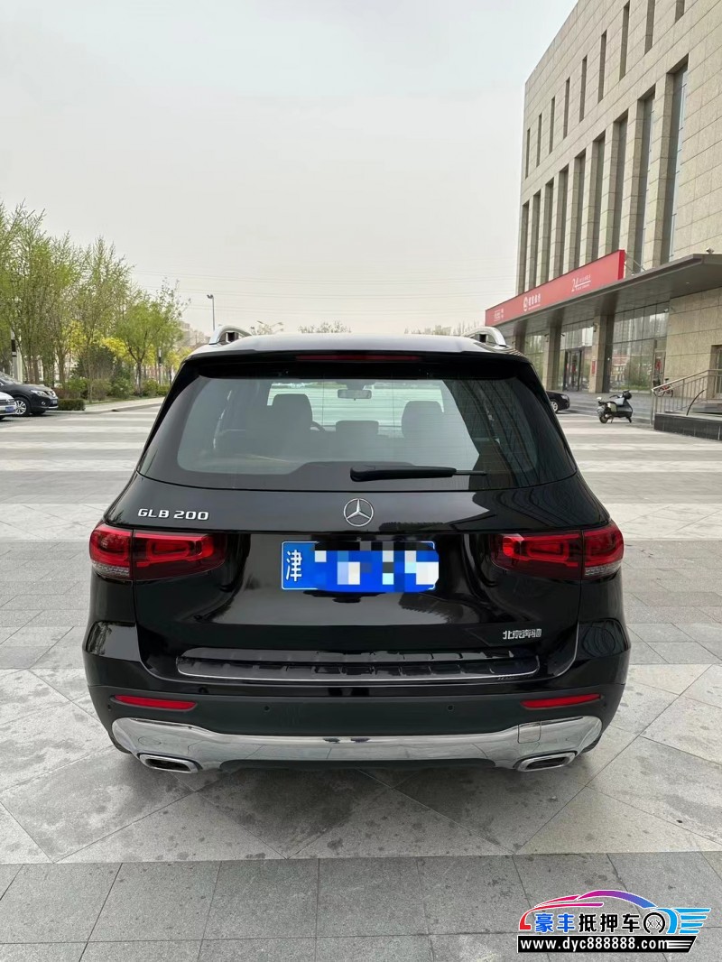 21年奔驰GLB轿车抵押车出售
