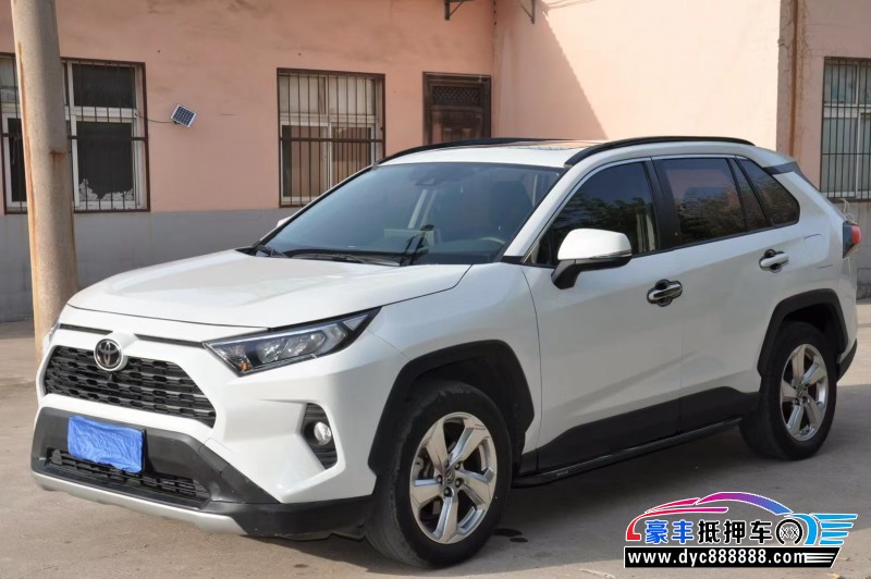 20年丰田RAV4轿车抵押车出售